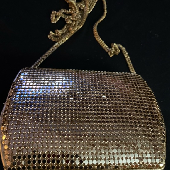 Vintage Signed Whiting and Davis Evening Bag - Picture 2 of 10